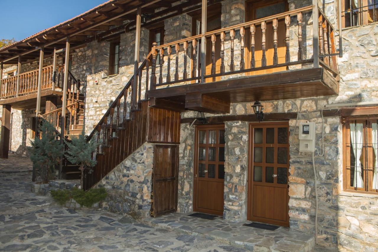 Отель Nostos Палайос-Агиос-Атанасиос Экстерьер фото